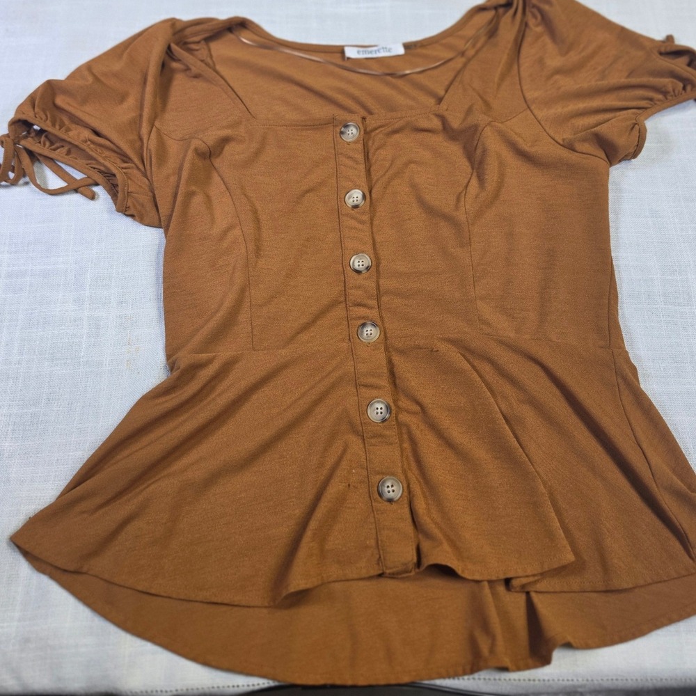 Emerette Cognac Brown Button Front Peplum Blouse Square Neck Puff Sleeve HT13183